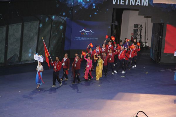 aimag_2013_1.jpg