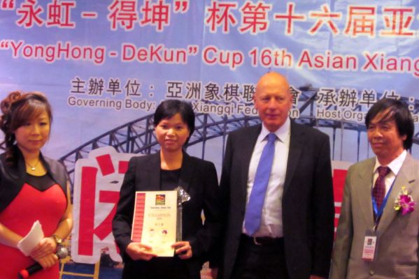 axic16_25.jpg