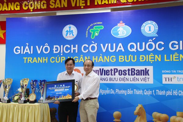 vcc2021_010.jpg