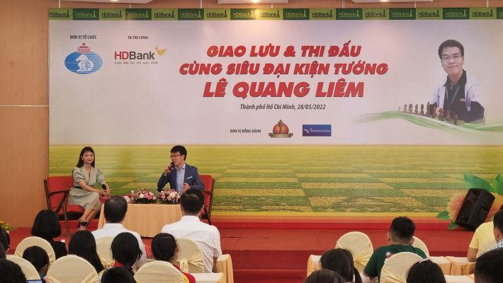 liem_talkshow2022_002.jpg